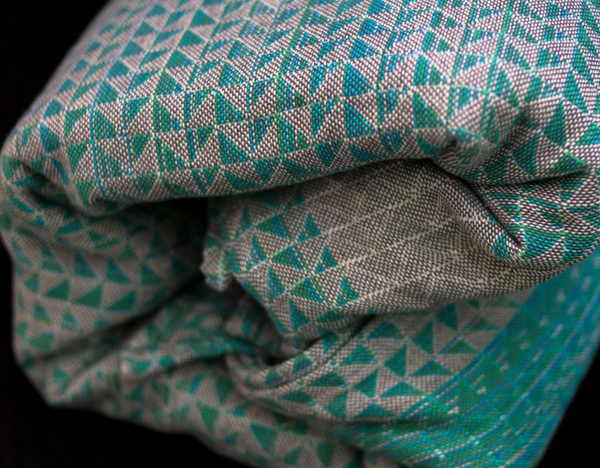 Bebe Sachi Rebung Erinite Woven Wrap