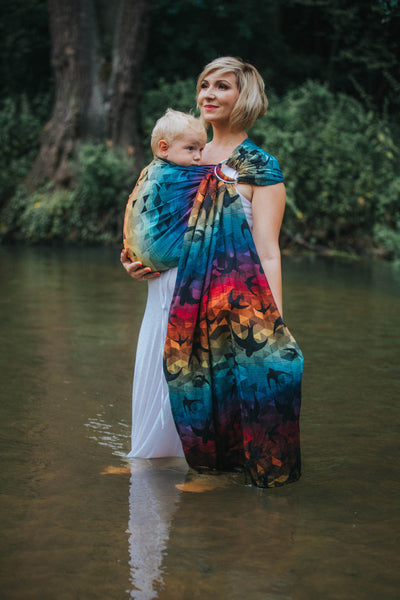 Ringsling, Jacquard Weave (100% cotton), with gathered shoulder - SWALLOWS RAINBOW DARK - standard 1.8m