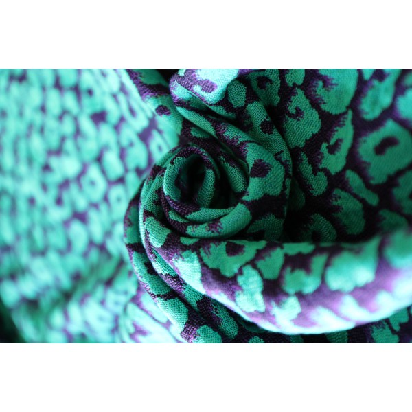 Yaro Pussycat Ultra Purple Green woven wrap